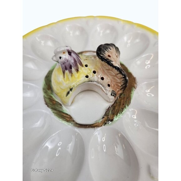 Chicken Deviled Egg Plate With 12 Egg Slots & Yellow Trim Easter Holiday Summer - Picture 4 of 12